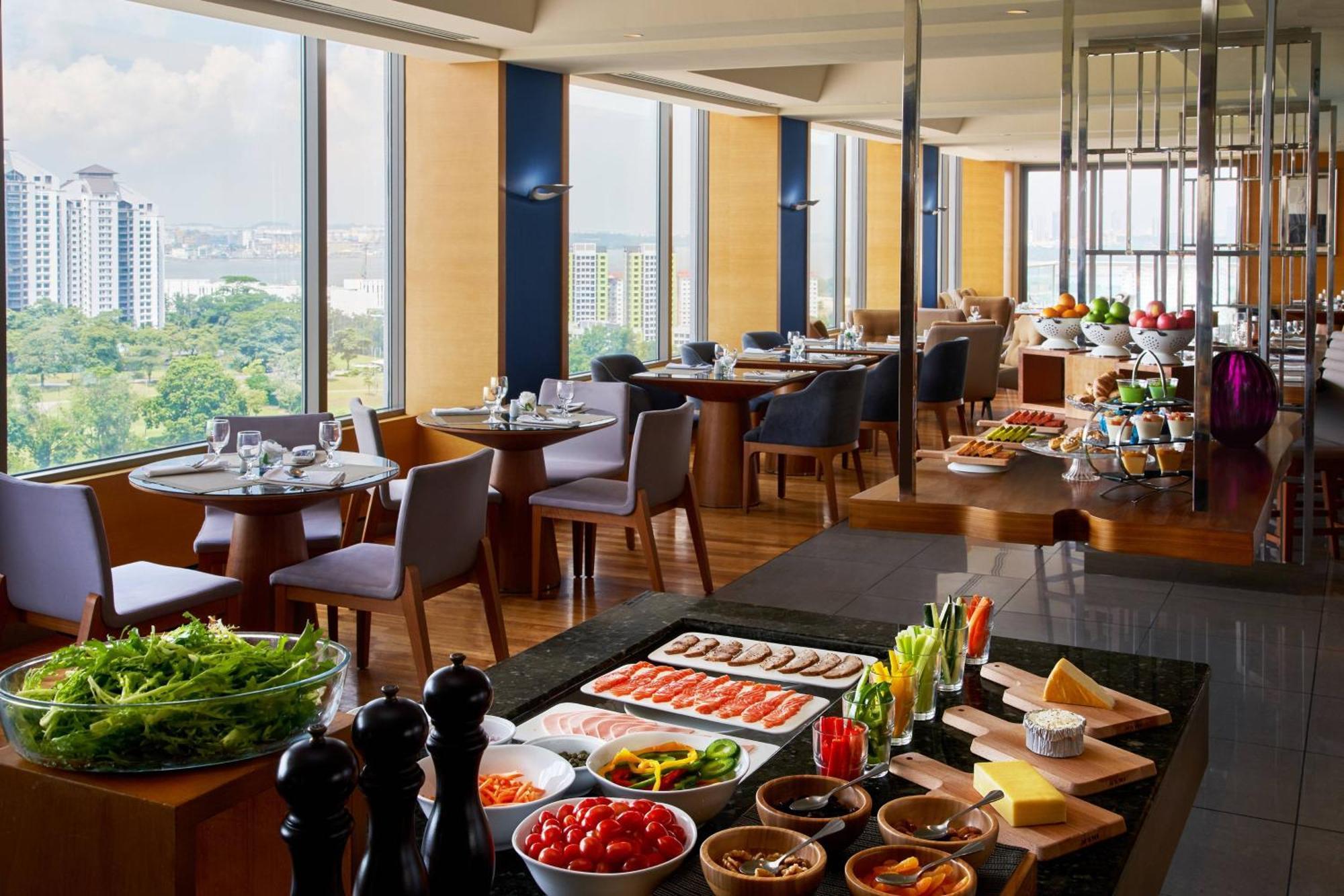 Renaissance Johor Bahru Hotel Экстерьер фото The Club Lounge at the Renaissance Hotel